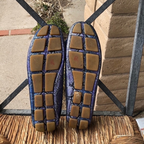 J. Renee Leather Faux Snakeskin Driving Shoe - Picture 9 of 11